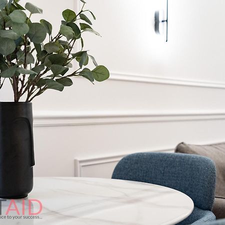 V27-2 Design Apartment - Hostaid Budapest Esterno foto